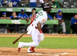 Estrellas blanquean a los Tigres para acercarse al segundo lugar