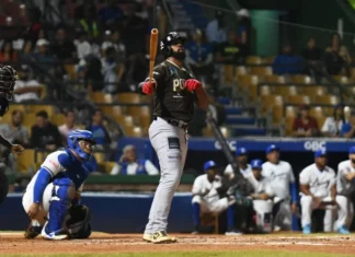 Carlos Peguero conecta jonrón y Gigantes cortan racha del Licey