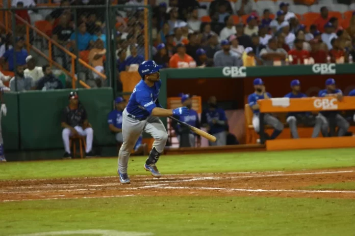 Licey remonta y vence a los Toros en La Romana
