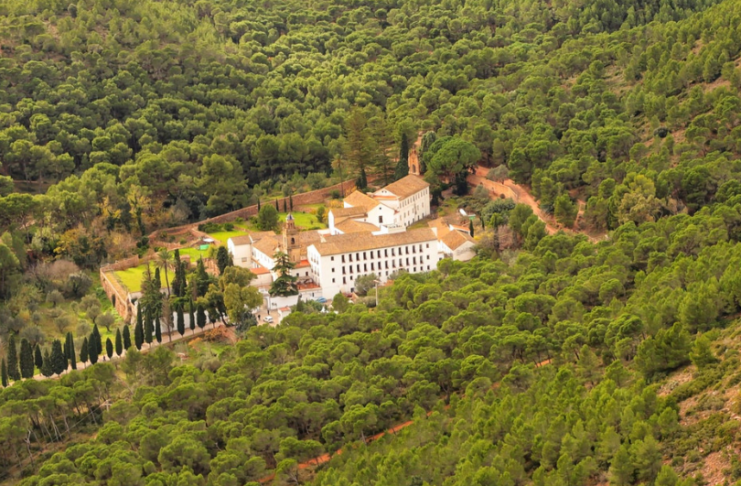 Un hombre hiere a cuatro frailes en un convento de Valencia al grito de “soy Jesucristo”