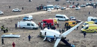 Al menos 32 personas sobrevivieron a la catástrofe aérea en Kazajistán