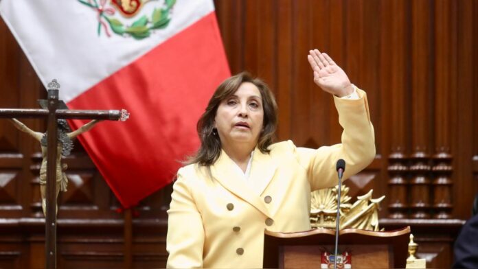 Fijan fecha de audiencia contra Boluarte por presunto genocidio