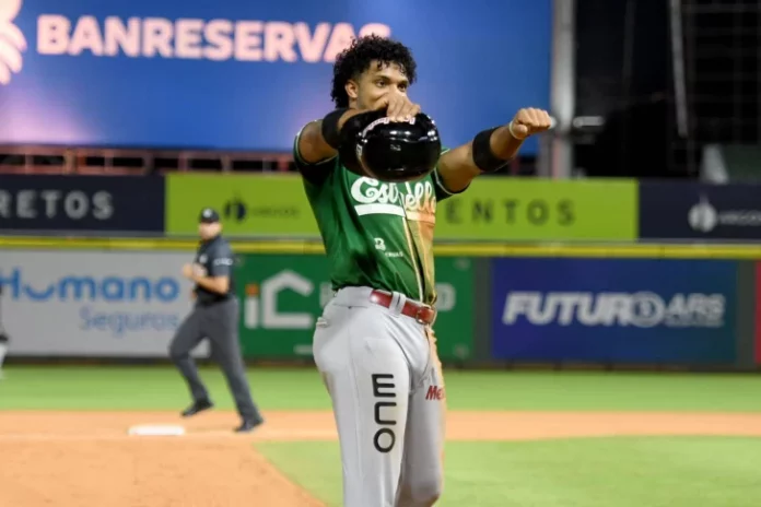 Estrellas retoman la primera posición de la clasificación