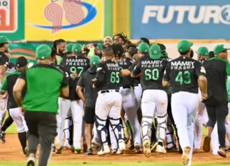Estrellas Orientales aseguran el primer lugar tras vencer al Licey