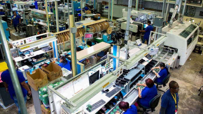 Sector de zonas francas alcanza crecimiento de 7.7 %