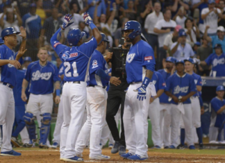 Licey implanta marca de carreras; empatan en segundo con Águilas
