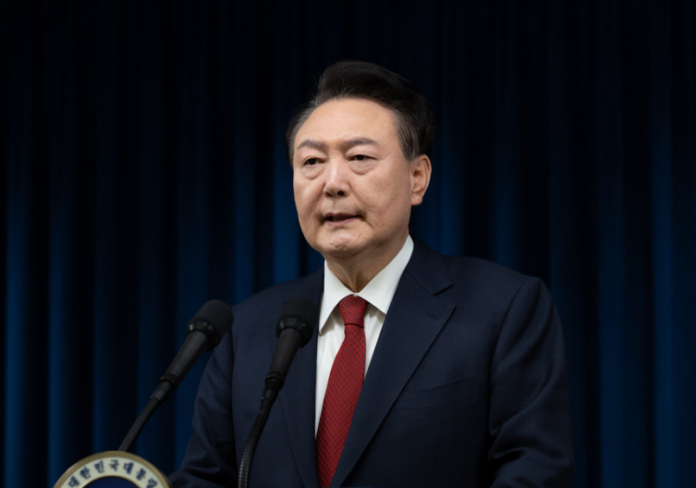Parlamento surcoreano aprueba destitución del presidente Yoon