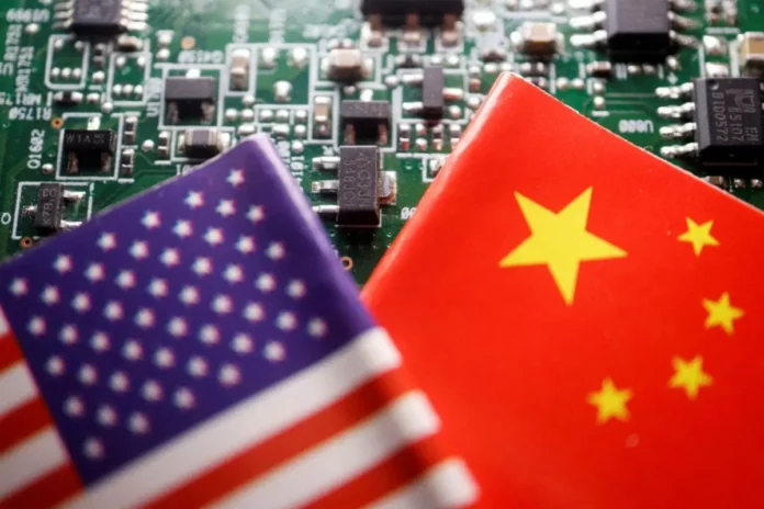 China rechaza restricción de EEUU a exportaciones de semiconductores