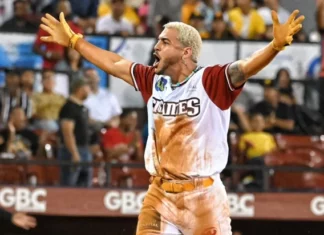 José Sirí da jonrón, se roba el home y empuja a los Gigantes