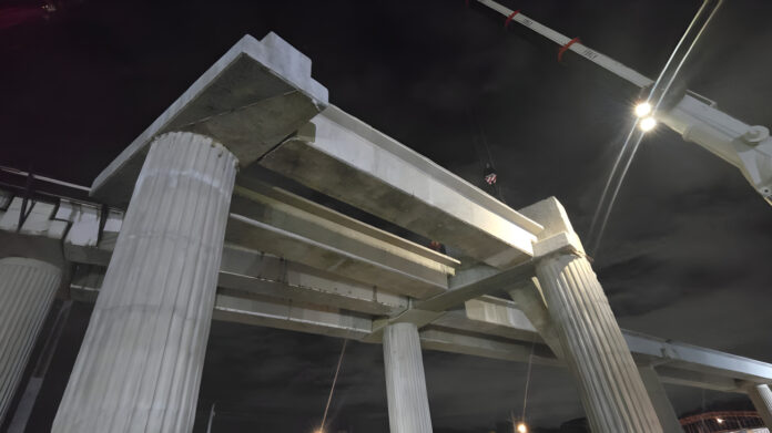 Colocan las primeras vigas para futura línea del Metro en dirección a la prolongación 27 de Febrero