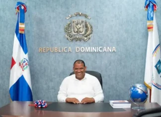 Detienen director municipal de Bayahíbe y su hijo con relación a 9.8 toneladas