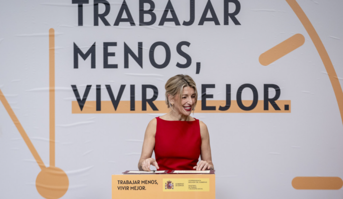 Reducción de jornada laboral en España se tramitará "de urgencia"