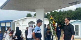 Sepultan madre e hija ultimadas por teniente PN