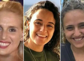 Tres rehenes canjeadas llegan al territorio israelí
