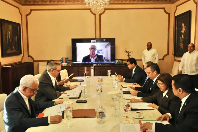 Abinader encabeza en estos momentos segunda reunión del CNM