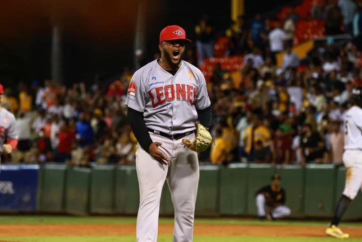 Leones consiguen su primera victoria del round robin