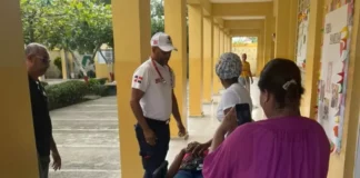Reportan intoxicación de estudiantes y docentes en liceo de SFM