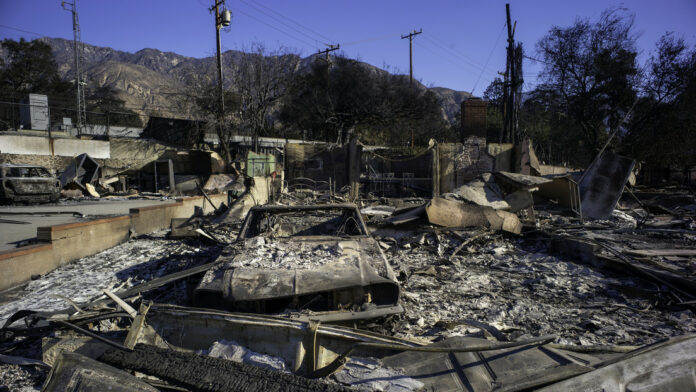 Trump compara los daños de los incendios en California con las secuelas de un ataque nuclear