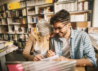 Tener amores en la universidad: entre la emoción, el desafío y el crecimiento personal