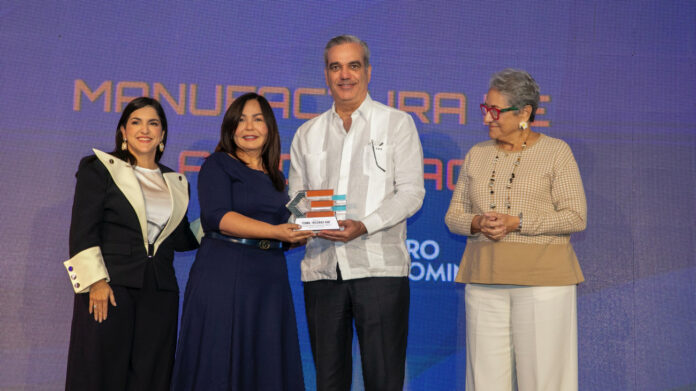 Exportaciones de mercancías de RD alcanzaron un récord histórico en 2024