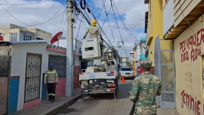 Edenorte desmantela conexiones ilegales en sectores de Santiago