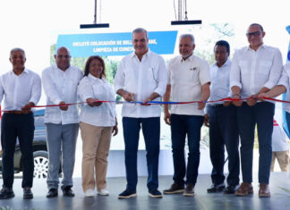 Abinader inaugura infraestructuras viales, destacamento policial en San Juan