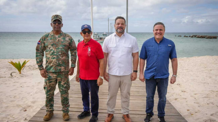 Inauguran remozado muelle turístico en Catuano, isla Saona