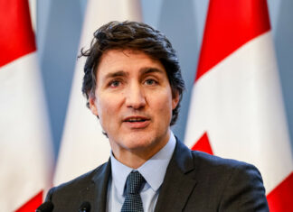 Canadá contraataca: impone aranceles a productos de EE.UU. en respuesta a Trump