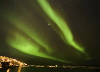 En una fría isla del norte, se eleva un mantra: “Groenlandia no está en venta”