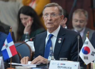 Álvarez a la Antigua Orden: «Hagan manifestaciones frente a la ONU»