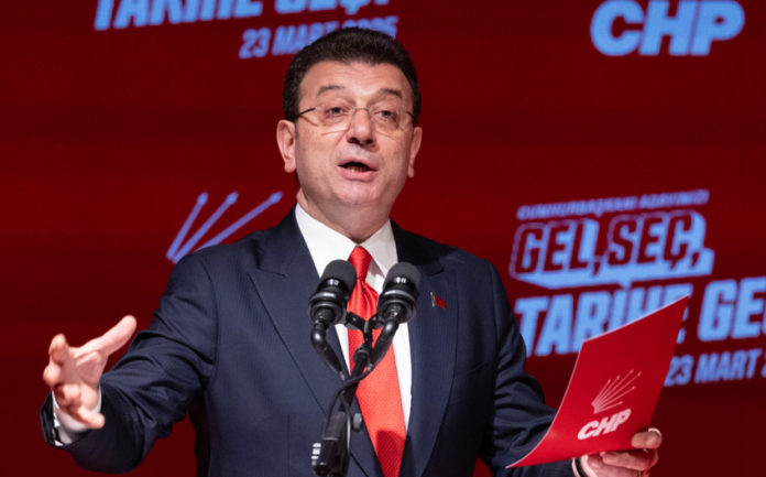 Detienen al alcalde opositor de Estambul