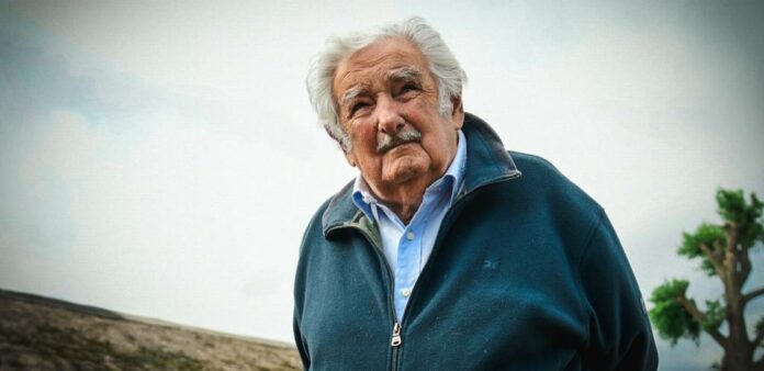 Pepe Mujica: "Mis viejos huesos ya no dan ni para ir a la esquina"