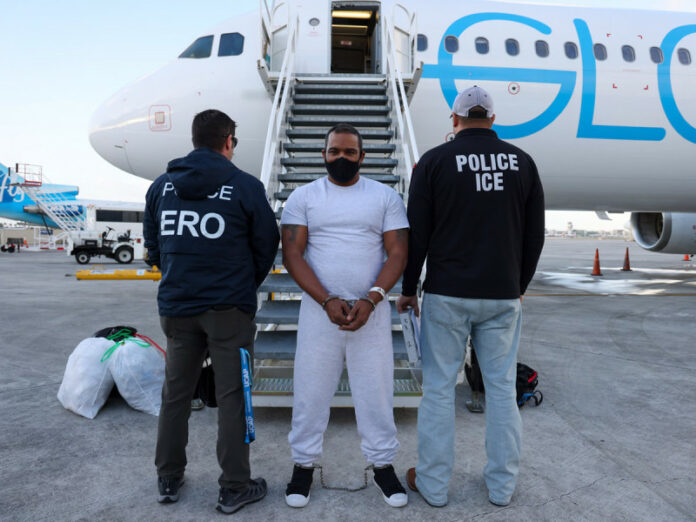 Solicitan 18 meses de prisión preventiva contra Edgar Batista por tráfico ilícito de migrantes