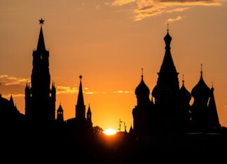 El Kremlin: Mientras Rusia quiere negociaciones, Europa exige la guerra