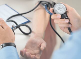 Controlar la presión arterial podría reducir el riesgo de demencia