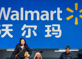 Walmart le tiende la mano a China