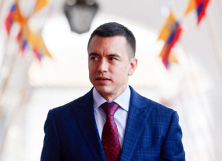 Noboa denuncia un intento de envenenamiento con regalos contaminados con químicos tóxicos