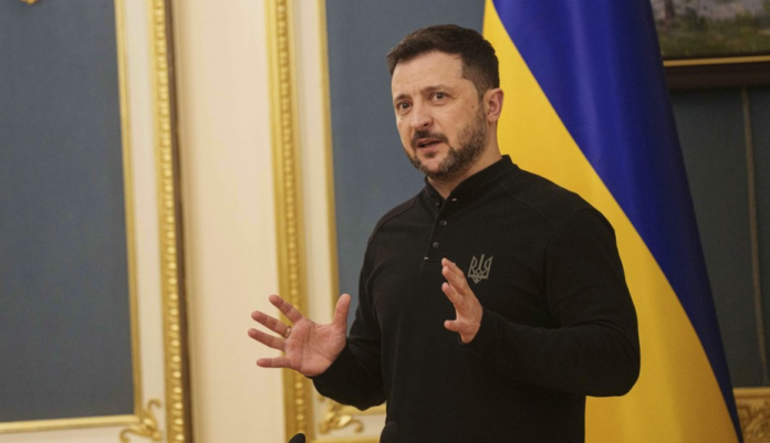 Zelenski ordena someter a funcionarios a polígrafos