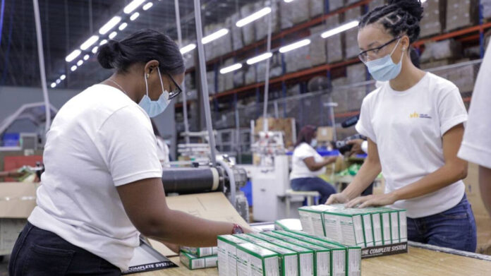 Zonas francas impulsan las exportaciones en marzo con USD 780 millones