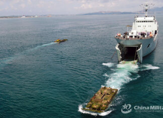 China realiza ejercicios de desembarco anfibio en el estrecho de Taiwán