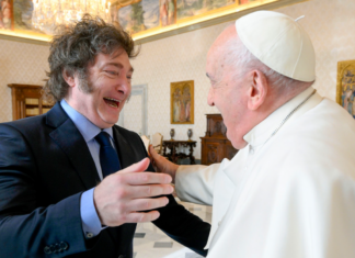 Milei celebra la política de ahorro del papa Francisco