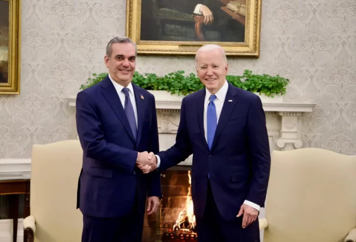 Abinader envía mensaje de apoyo a Biden por diagnóstico de cáncer