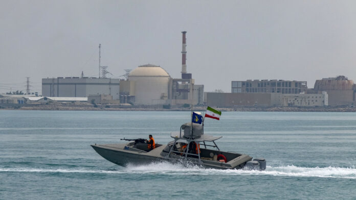 Israel "no quiere simplemente acabar con la capacidad nuclear de Irán, quiere destrozarlo"