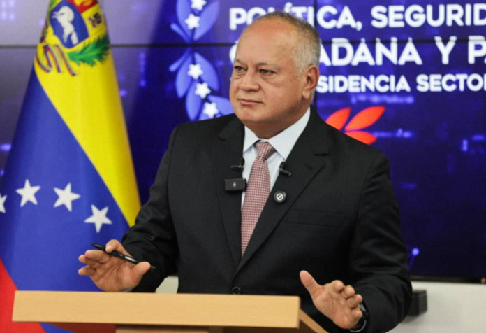 Venezuela denuncia un plan opositor para atacar con explosivos embajadas