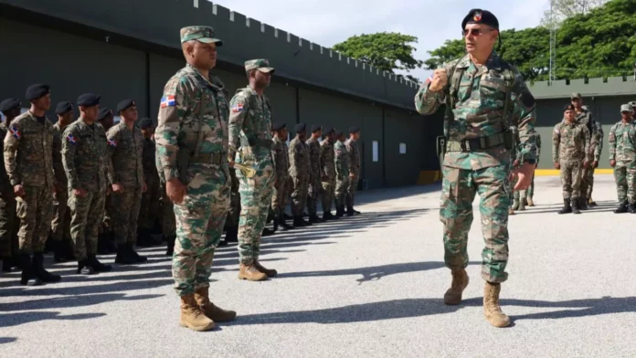 Ejército cancela raso que habría actuado de manera inapropiada durante servicio en mercado binacional
