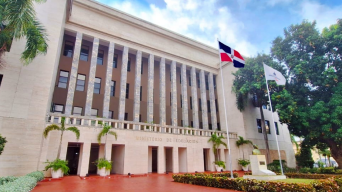 Año escolar 2024-2025 entra en su fase final