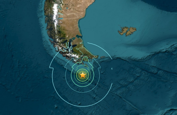 Alerta de tsunami tras terremoto de 7,5 cerca de Chile y Argentina