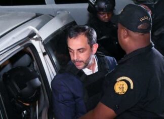 Familia Antonio Espaillat lo visita en prisión horas antes de solicitud de coerción