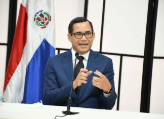 Ministro de Trabajo dice país tiene el reto de formalizar los trabajadores que demanda RD