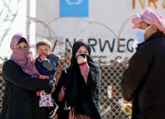 Refugiados sirios en Jordania vuelven voluntariamente a su país